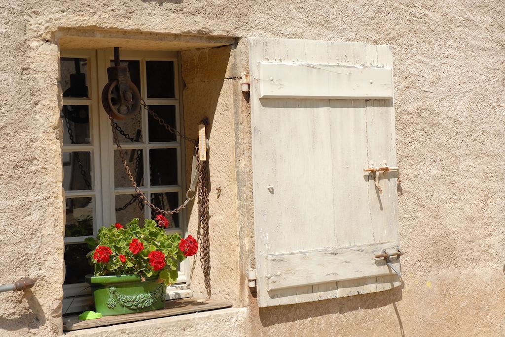 La Maison Des Gardes - Chambres D'Hotes Cluny Luaran gambar