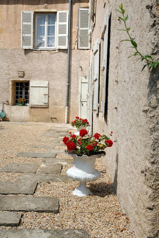 La Maison Des Gardes - Chambres D'Hotes Cluny Luaran gambar