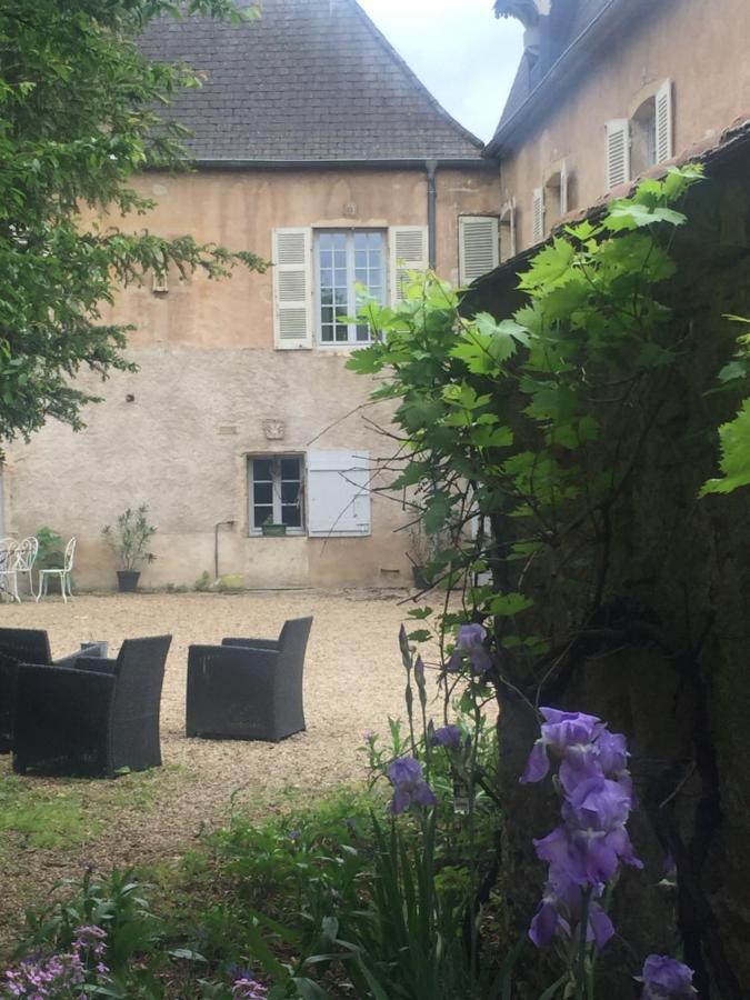 La Maison Des Gardes - Chambres D'Hotes Cluny Luaran gambar